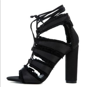 Cape Robbin Women's Maura-5 Black Cage Heel US8.5 3/$20🎉